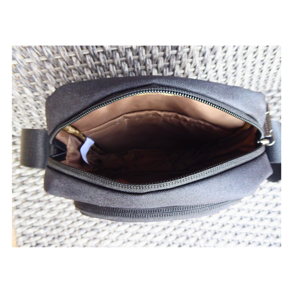 Black Cross-Body Bag Outdoor Gear - 3 Sections - Small Unisex open view inside